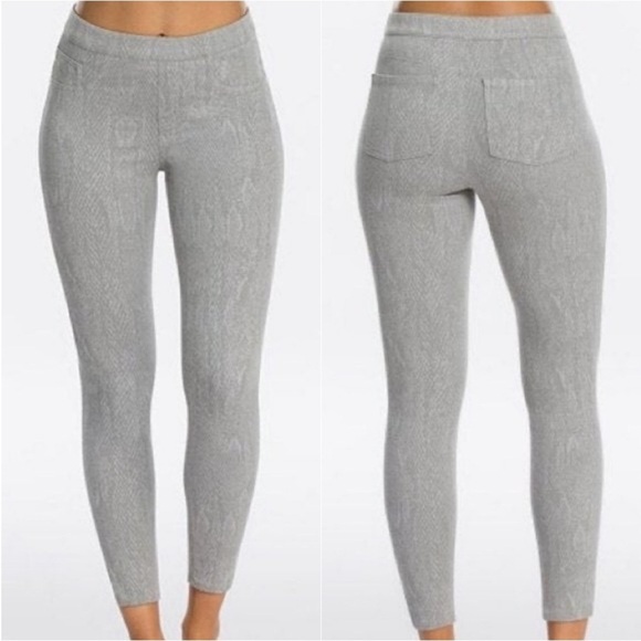 SPANX Size Small Womens Gray Snake Print Ankle Jean Legging - Picture 1 of 8